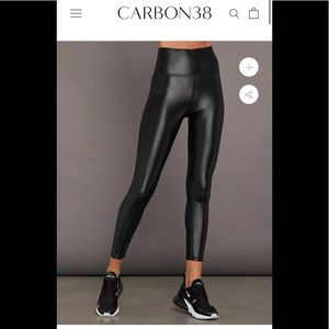 Carbon38 Legging in Takara Shine, 7/8 Black